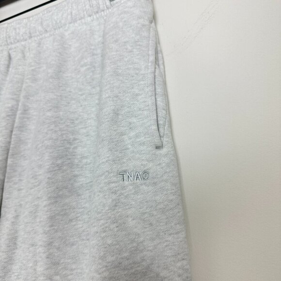 ARITZIA TNA SweatFleece Cozy Fleece Mega Fit Sweatpants in Heather Grey Size 2XS - Picture 4 of 10
